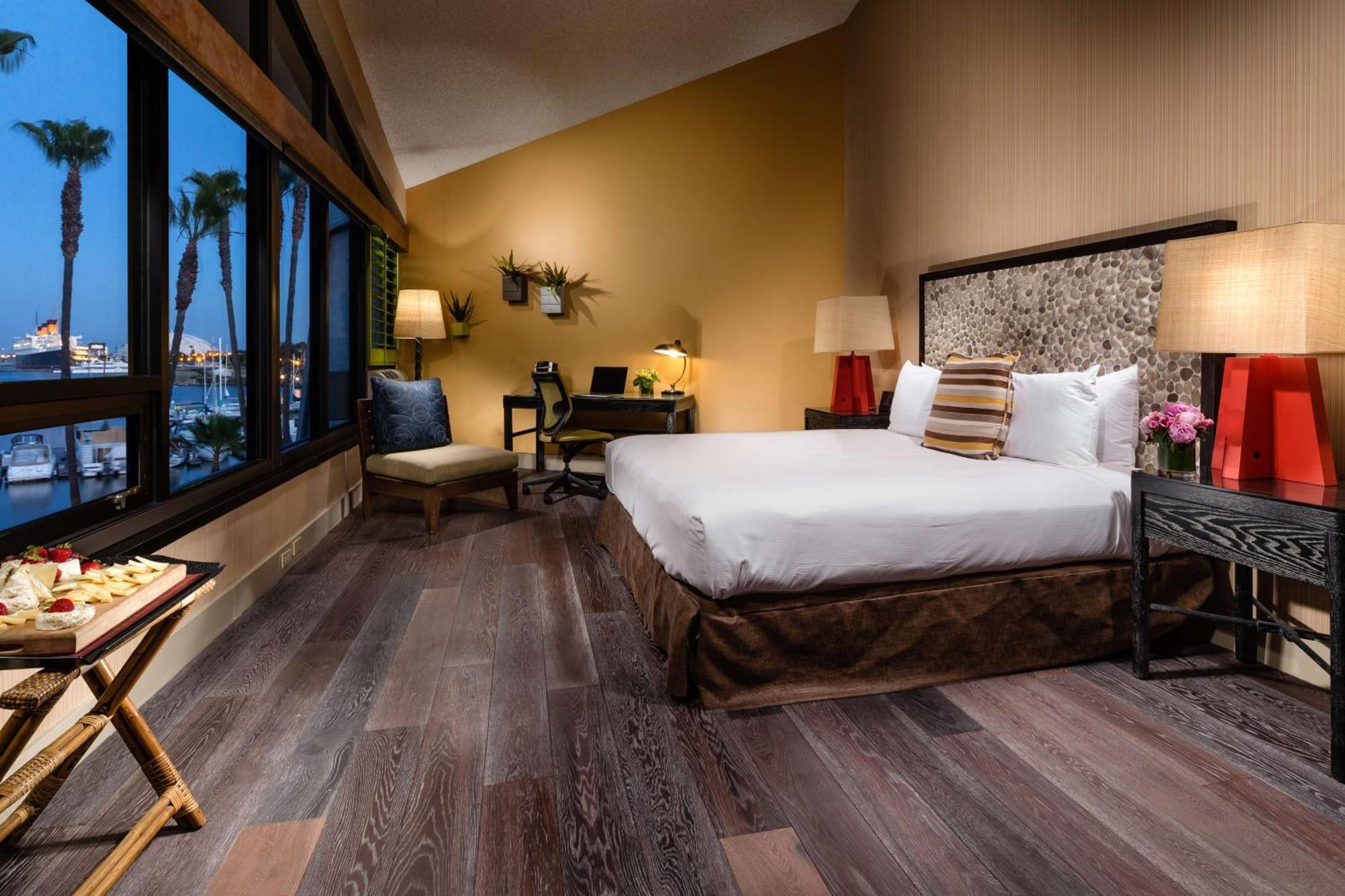 Hotel Maya - A Doubletree By Hilton Long Beach