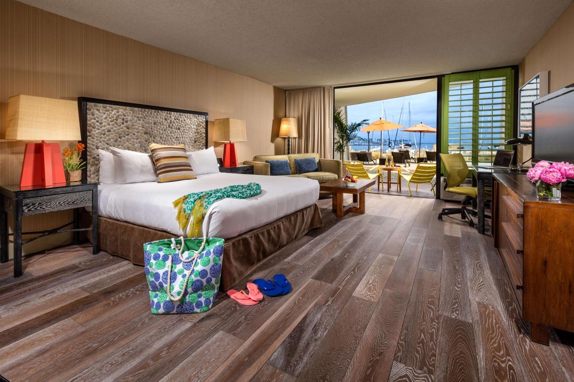 Hotel Maya - A Doubletree By Hilton
