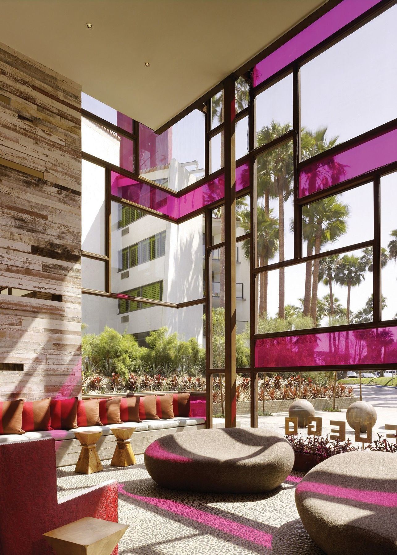 Hotel Maya - A Doubletree By Hilton